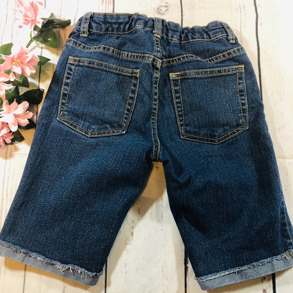 Dark wash Bermuda shorts size 8 girls - Picture 7 of 7